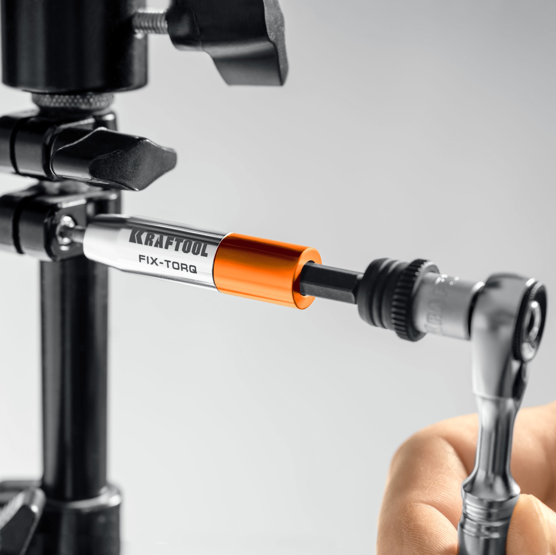 KRAFTOOL FIX-TORQ 1.2 Нм динамометрический адаптер для бит (64035-1.2)