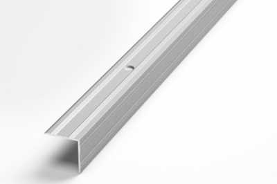 Пороги алюминиевые ПУ-05 20x20 мм, окрашенные в серебро