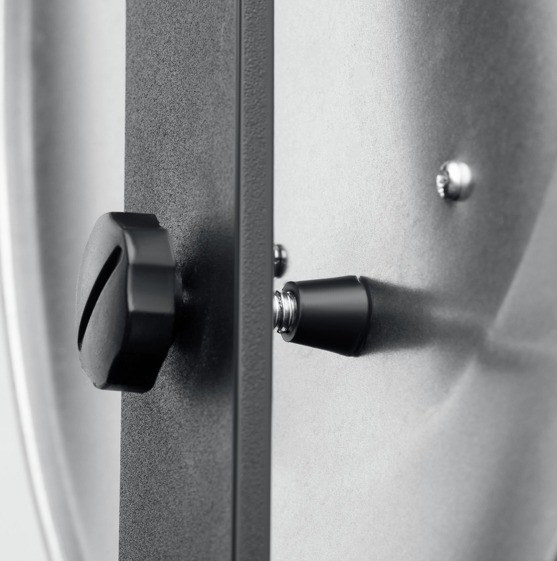 KRAFTOOL HEAVY DUTY 4.0, КГ 3х2.5 50м 4000Вт IP44, силовой удлинитель на стальной катушке (55086-50)