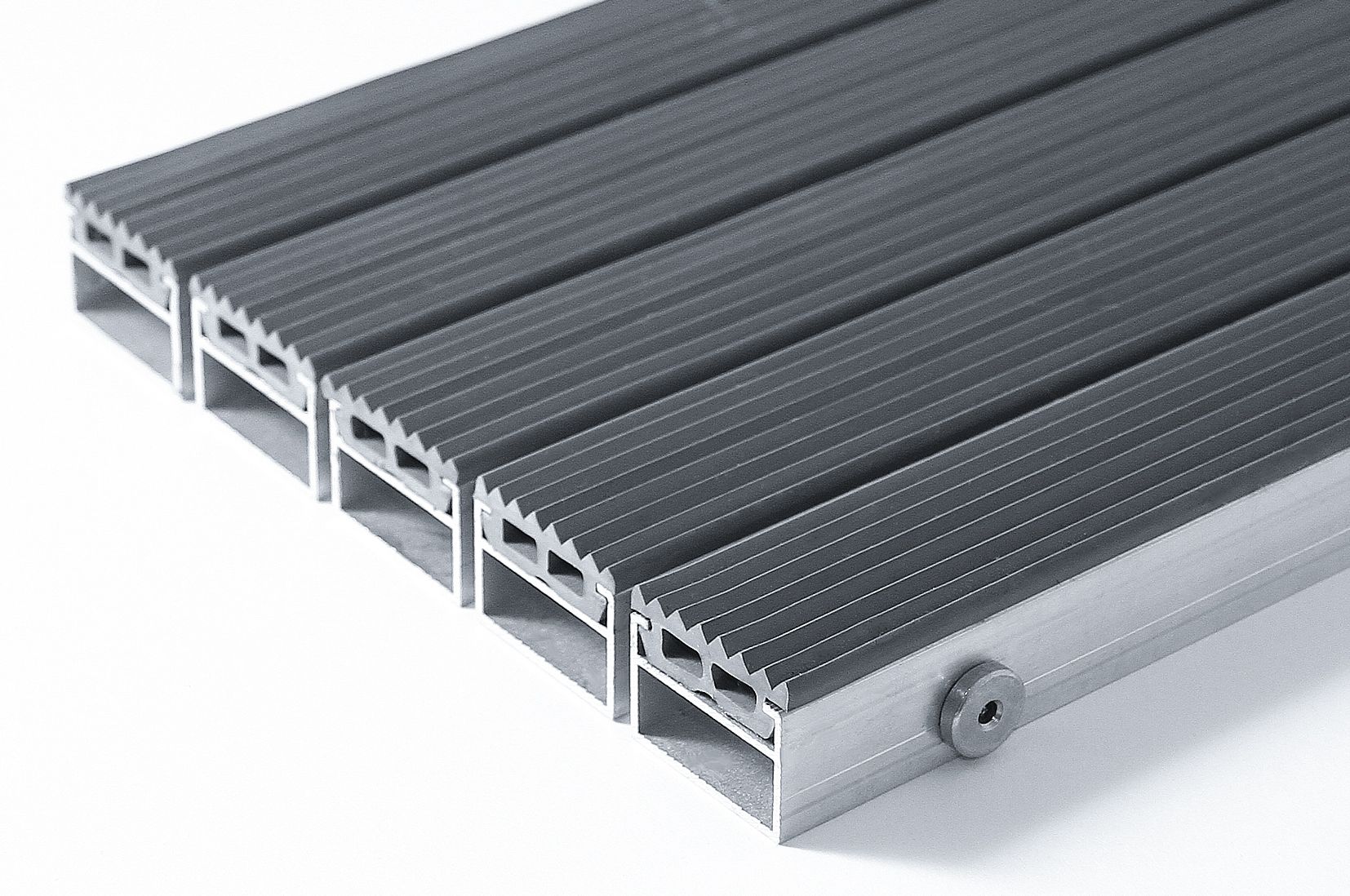 Решетки «Стрит - Стандарт» (профиль 23x1,2 мм), резина