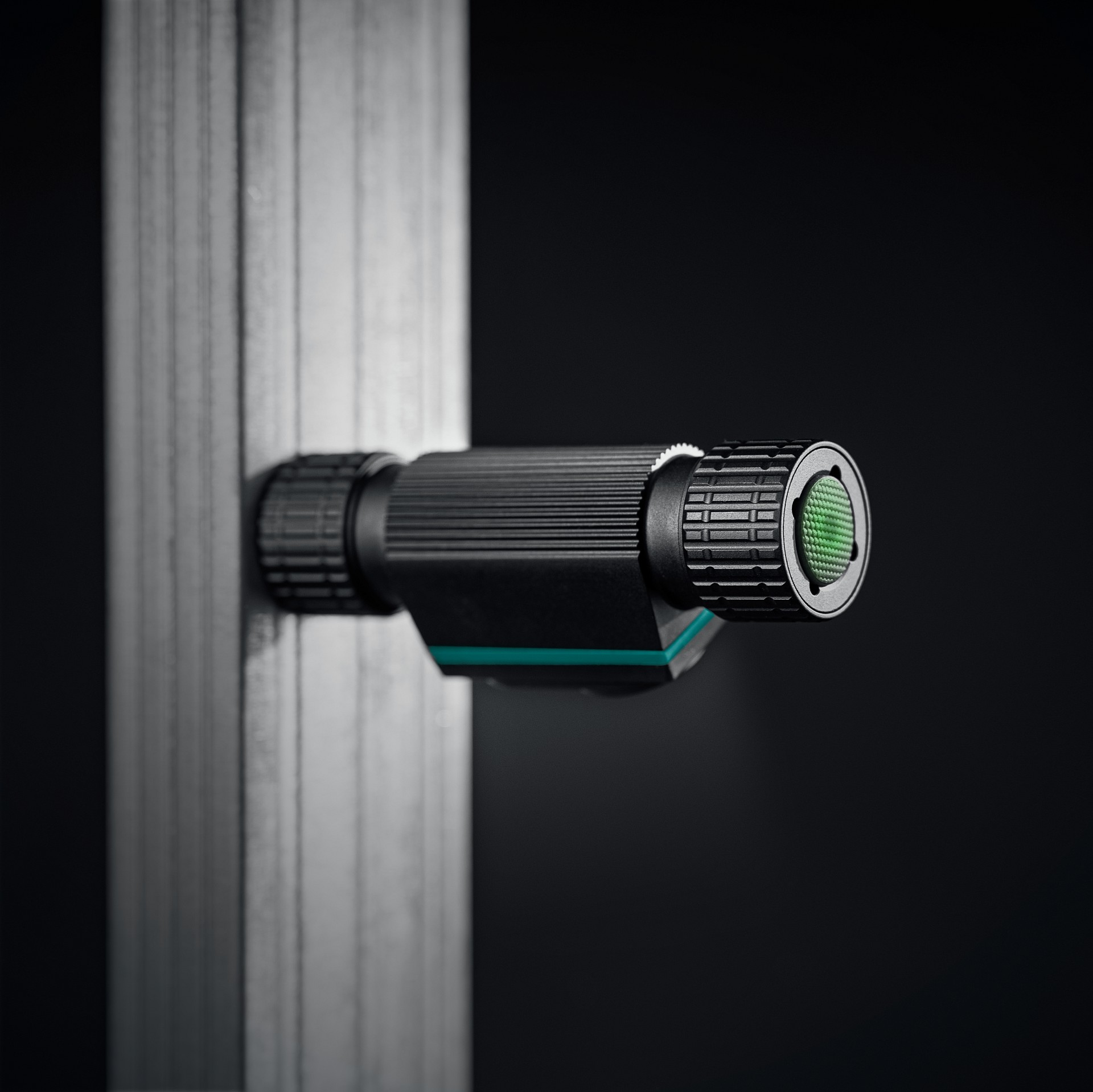 KRAFTOOL KH-7, 1000 лм, 4 режима, 3в1 аккумуляторный налобный/ручной фонарь, 2200мАч (56450)