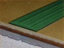 Полоса (35x4 мм) самоклеящаяся из каучука, 24 м, зеленая