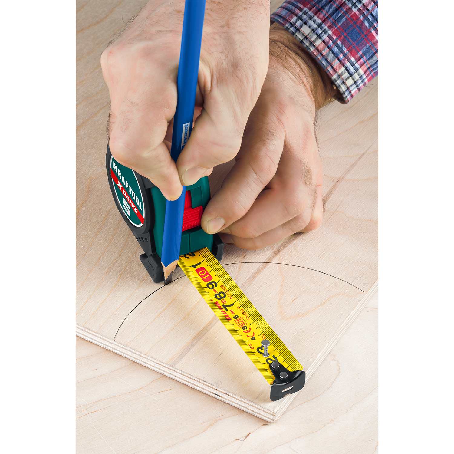 KRAFTOOL X-Drive, 8 м х 25 мм, рулетка (34122-08)