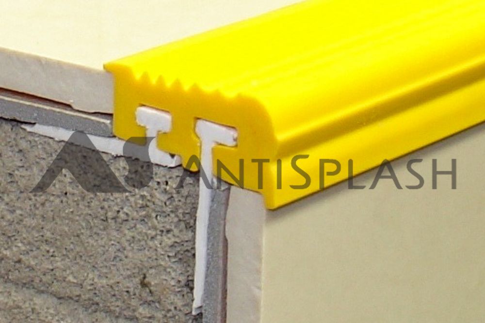 Угол с двумя закладными элементами, желтый