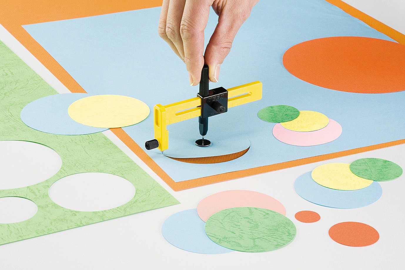 OLFA 10 - 150 мм, циркульный резак (OL-CMP-1)