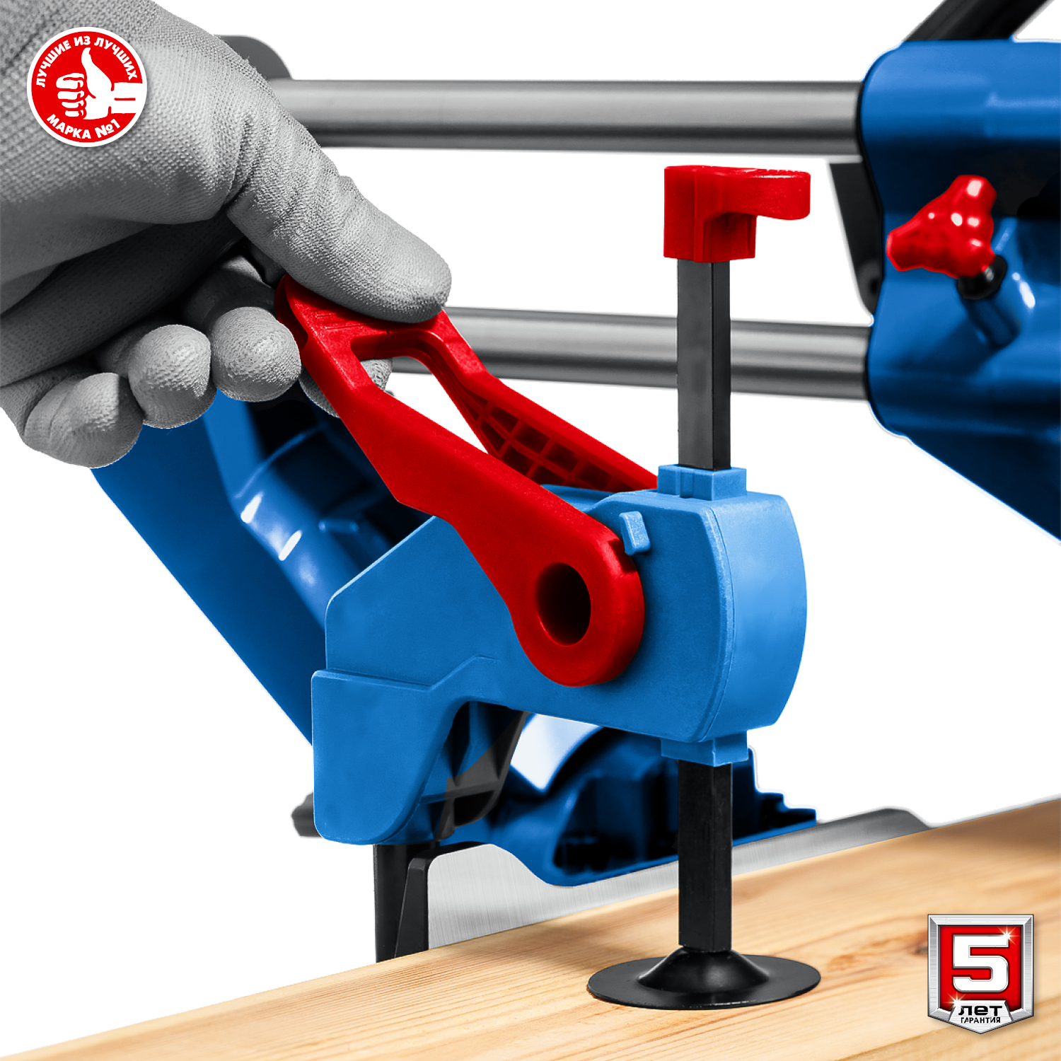 ЗУБР Профессионал ППТ-216-П пила торцовочная с протяжкой, d 216 х 30 мм, 1800 Вт