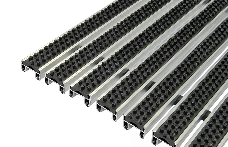 Привдерная решетка "Эконом" бруш