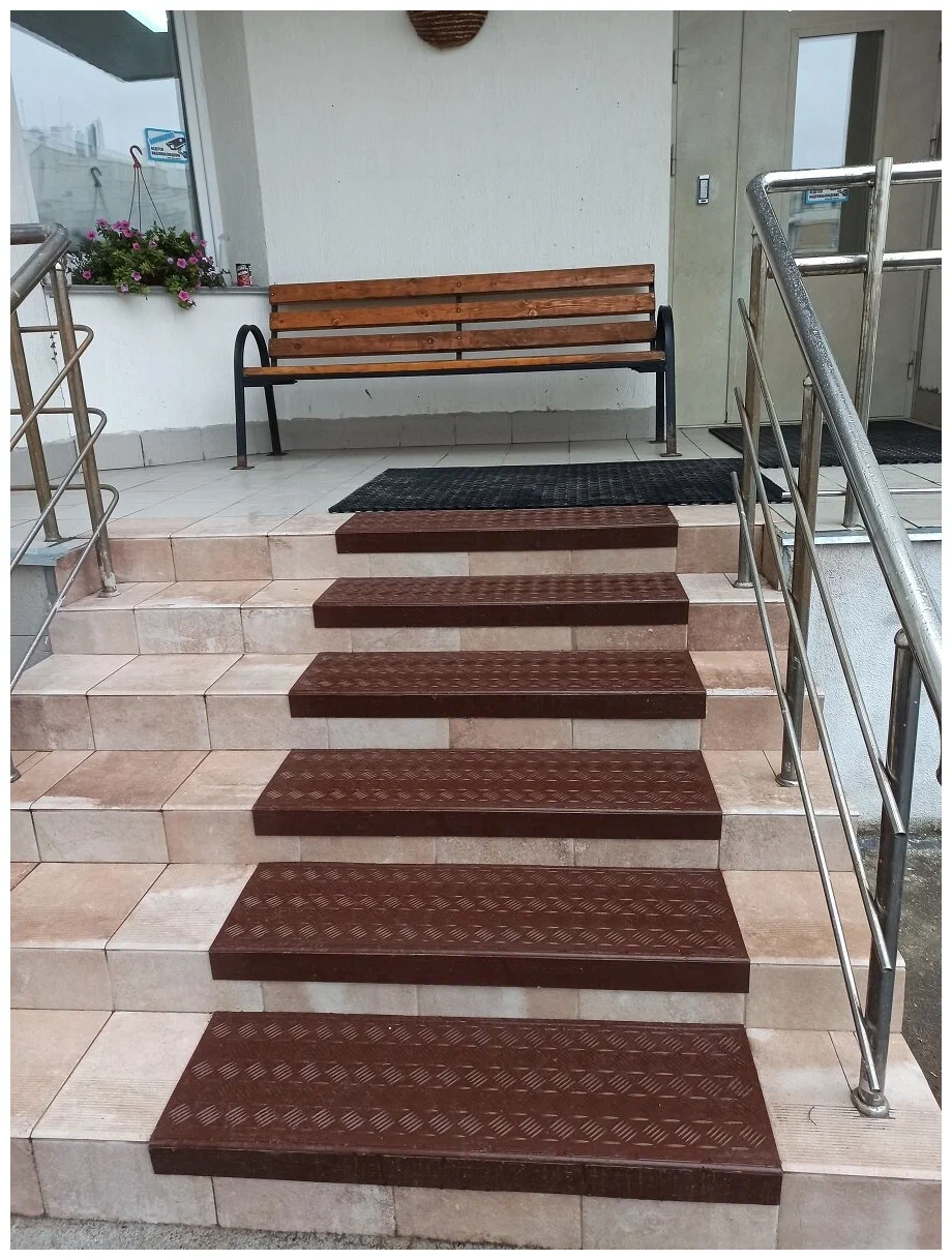 Большая облегченная проступь 1000x305x71, коричневый