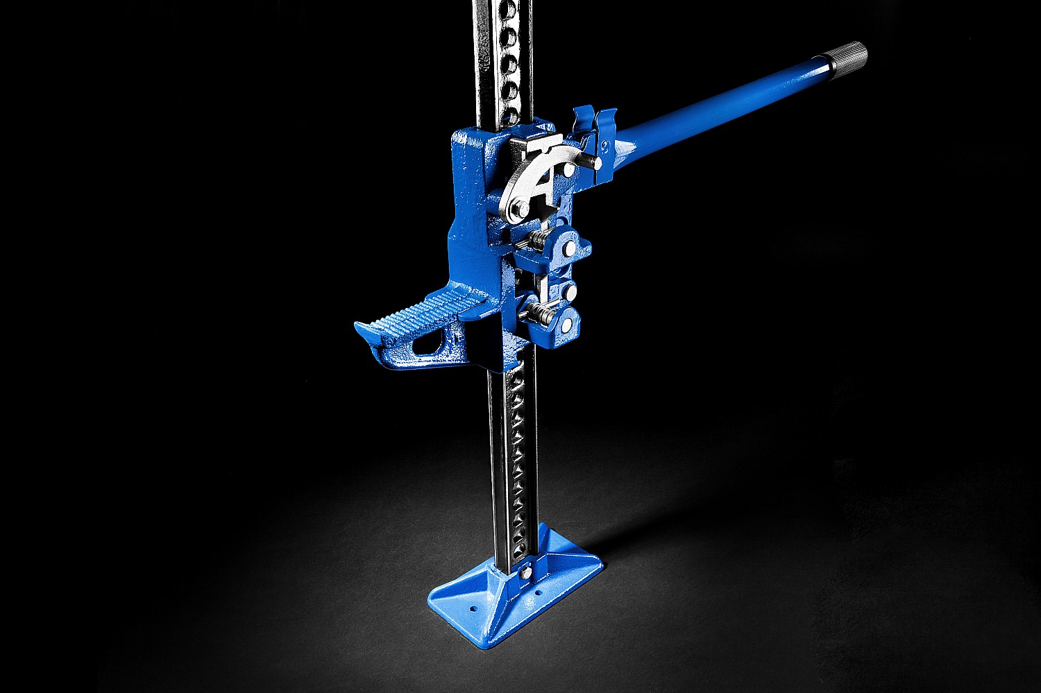 ЗУБР Хай-джек, 3 т, 125 - 660 мм, реечный механический домкрат, Профессионал (43045-3-070)