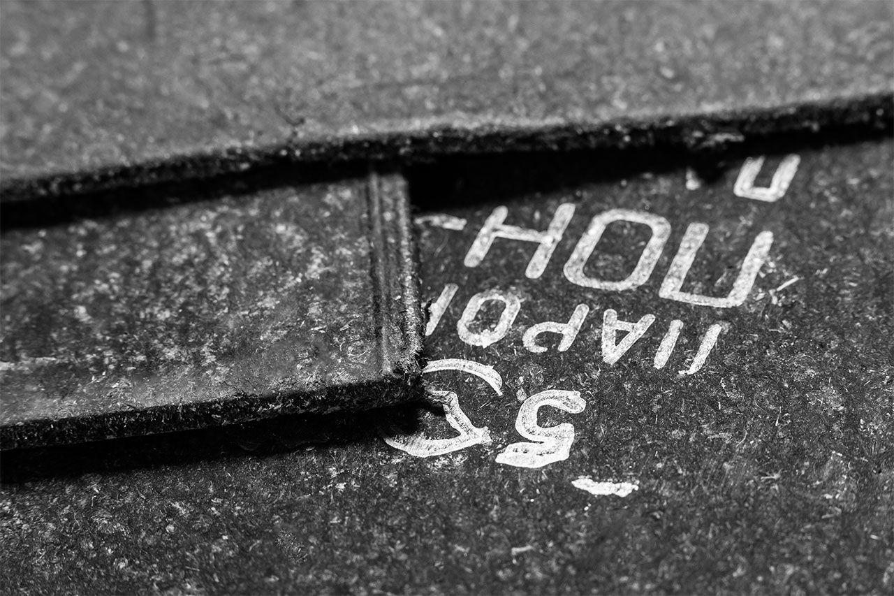 Паронит ПМБ 4.0 мм  (~1,7х3,0 м) ТУ 2575-144-00149363-99