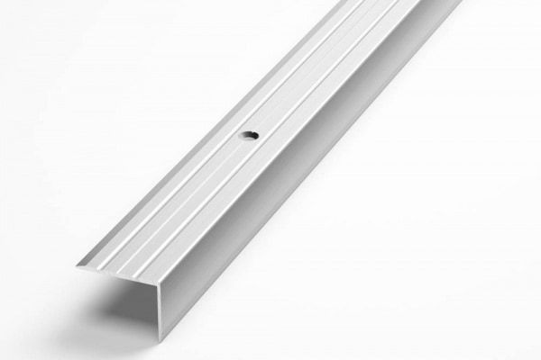 Порог алюминиевый  угловой Д-3 24x20x2700 мм, Без покрытия