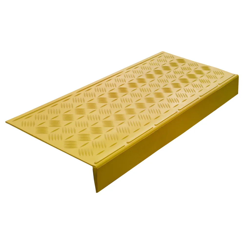 Большая облегченная проступь 750x305x71, желтая