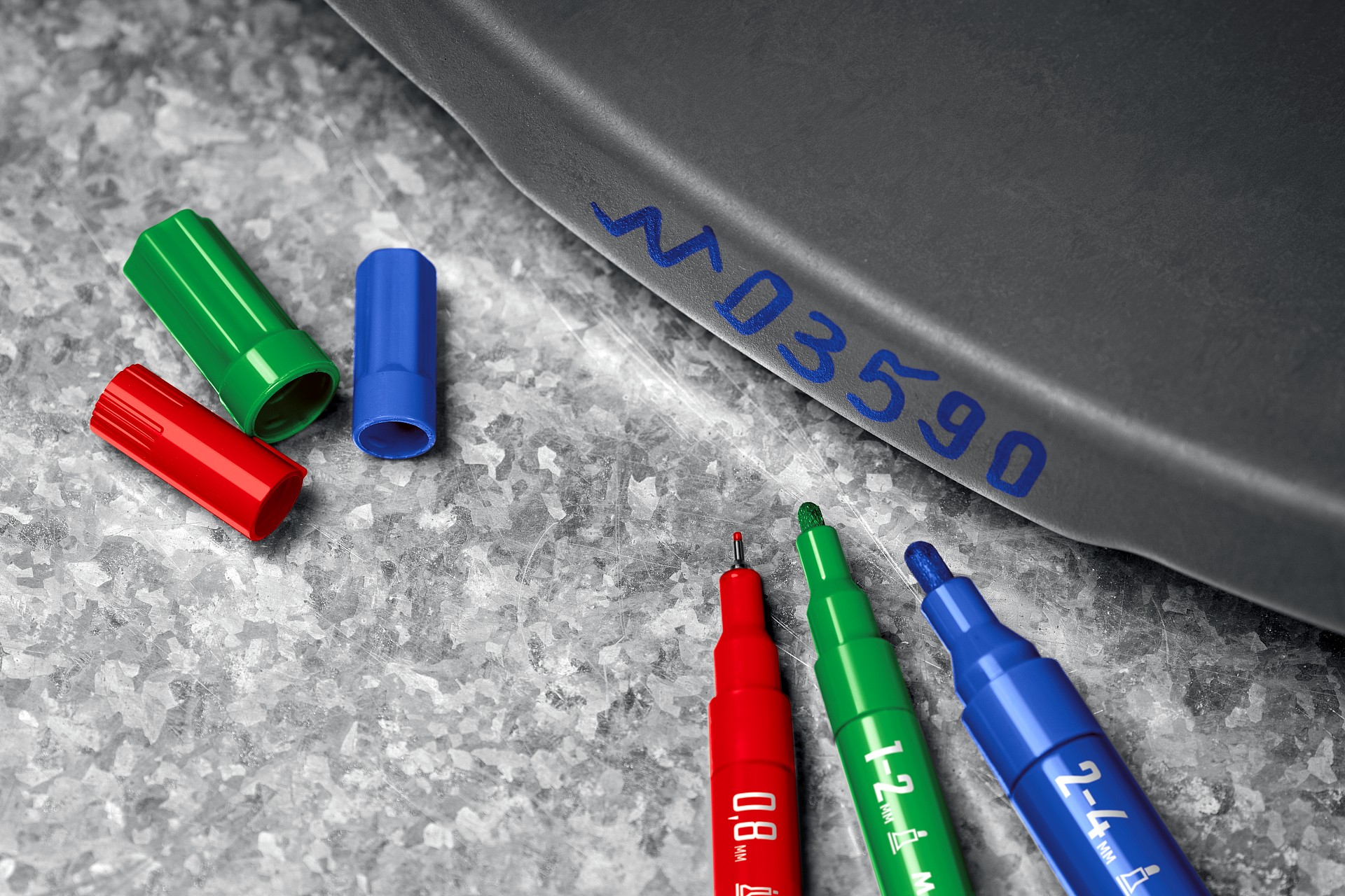 ЗУБР МК-400 черный, 2-4 мм маркер-краска (06325-2)