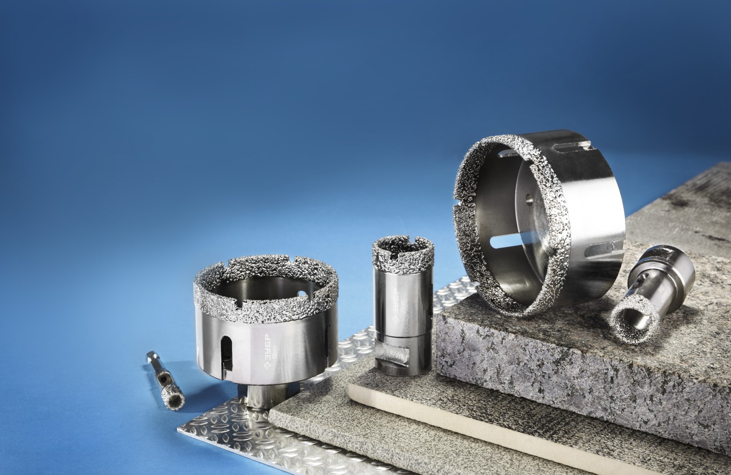 ЗУБР АВК, d 10 мм, (HEX 1/4″, 15 мм кромка), вакуумное алмазное трубчатое сверло, Профессионал (29865-10)