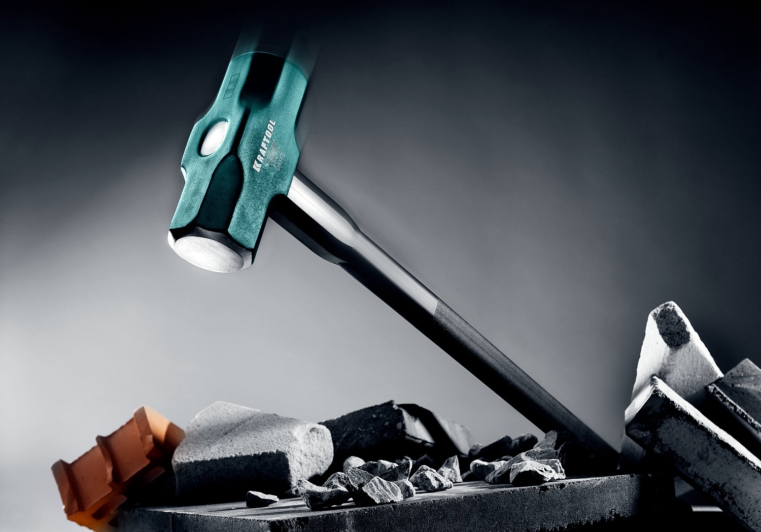 KRAFTOOL Steel FORCE, 8 кг, кувалда со стальной удлинённой обрезиненной рукояткой (2009-8)