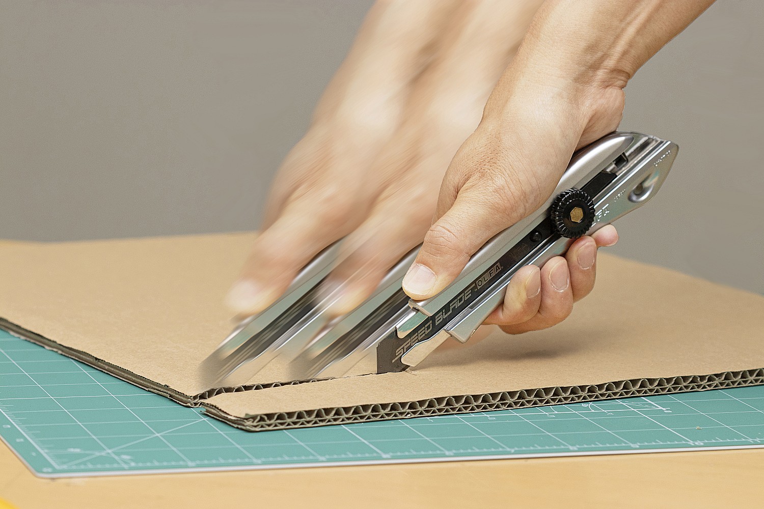 OLFA 18 мм, с сегментированным лезвием, нож (OL-LTD-L-LFB)