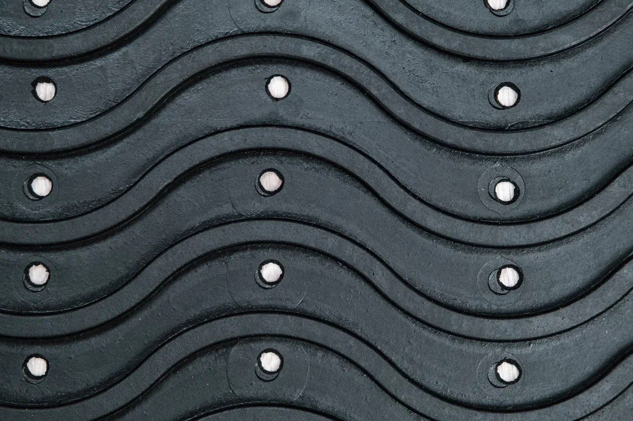 Коврик «PinMat Волна» 900 х 1500 х 15 мм, чёрный